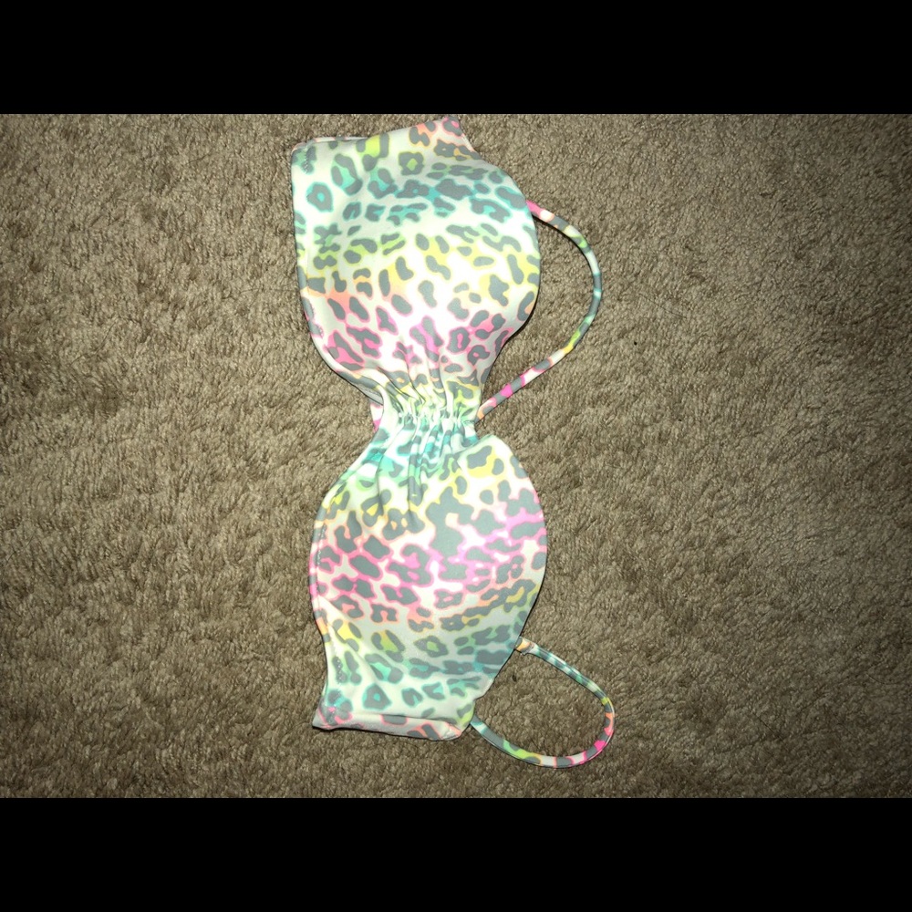 VS Pink swim suit top